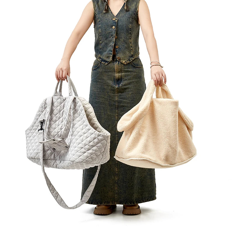 Quilted Pet Bag with Removable Lining